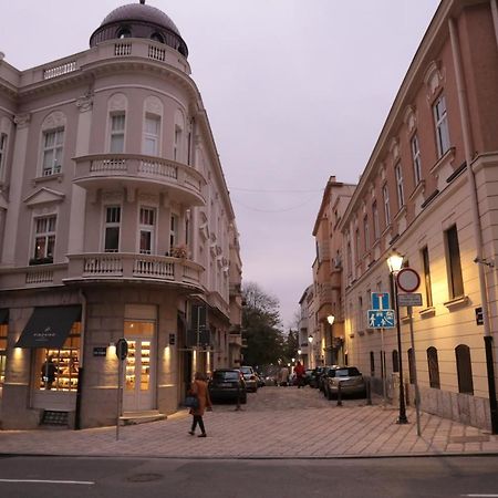 Petars Apartment Belgrad Exterior foto